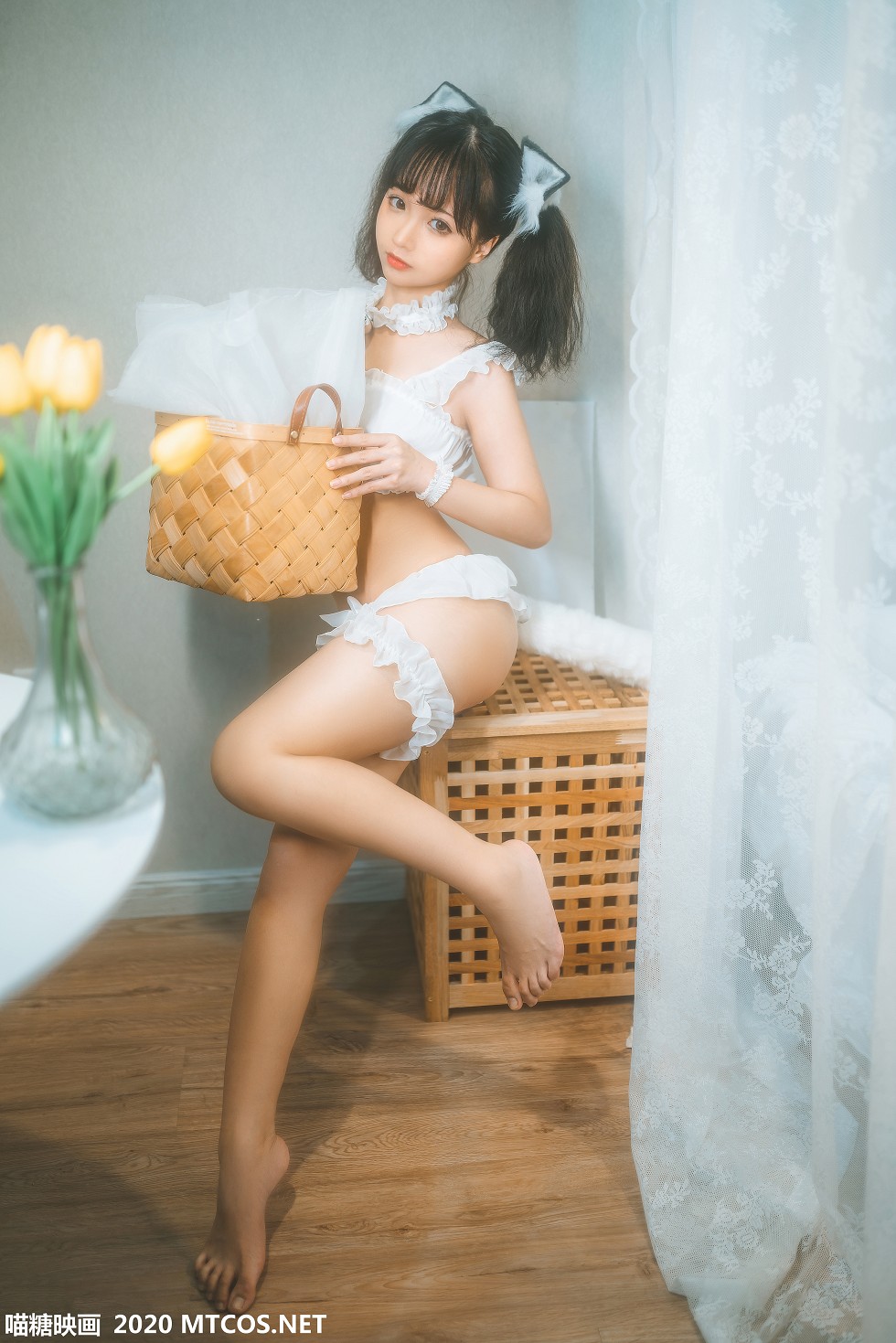 萝莉小美女